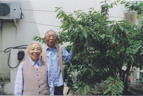 和老伴_副本.jpg