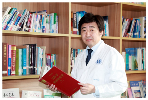 李宁忱1_副本.jpg