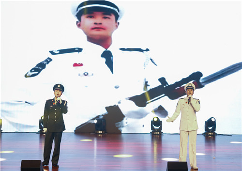 强军战歌.jpg