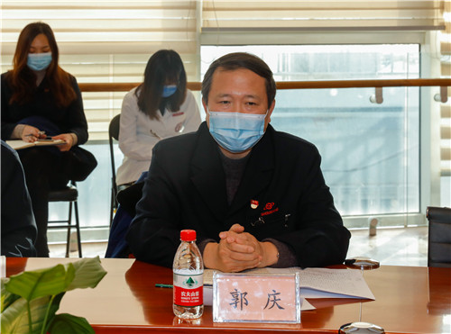 郭庆_副本.jpg 郭庆_副本.jpg