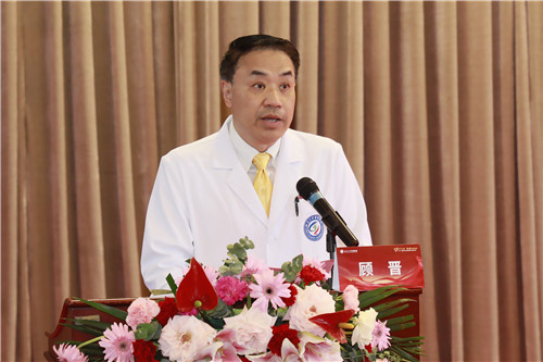 顾晋副本.jpg