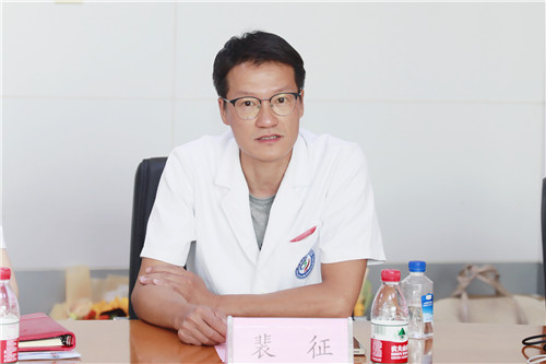 裴征.jpg 裴征.jpg