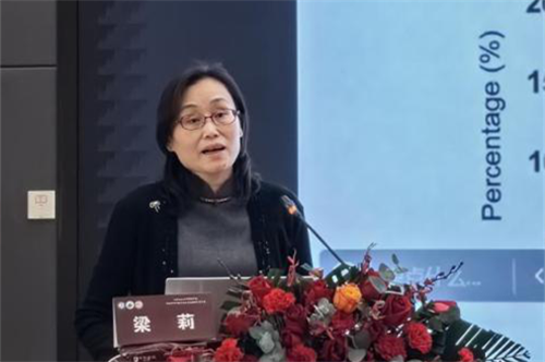 梁莉_副本.png