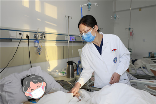 修复庹晓晔查房_副本.jpg 修复庹晓晔查房_副本.jpg