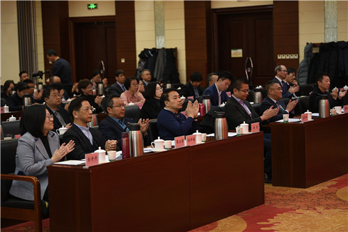 会场观众.jpg 会场观众.jpg