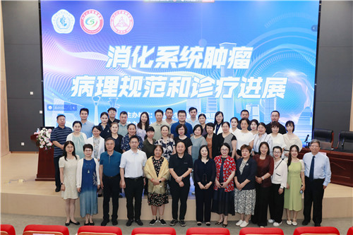 合影_副本_副本2.jpg 合影_副本_副本2.jpg