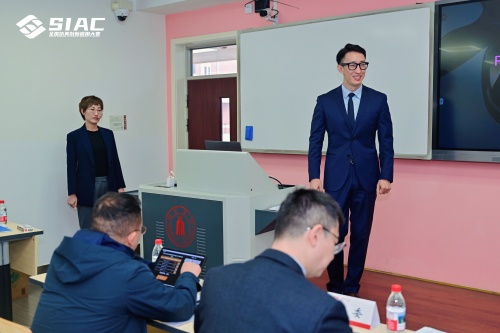 参赛选手赵子臣和那曼丽.jpg 参赛选手赵子臣和那曼丽.jpg