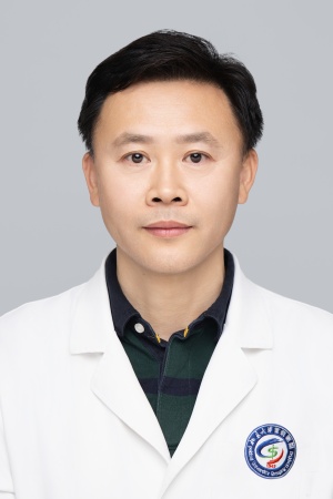 周志阳医生照片