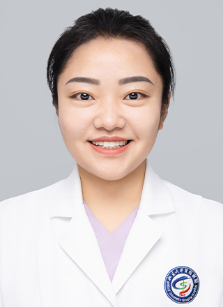 刘叶莹医生照片