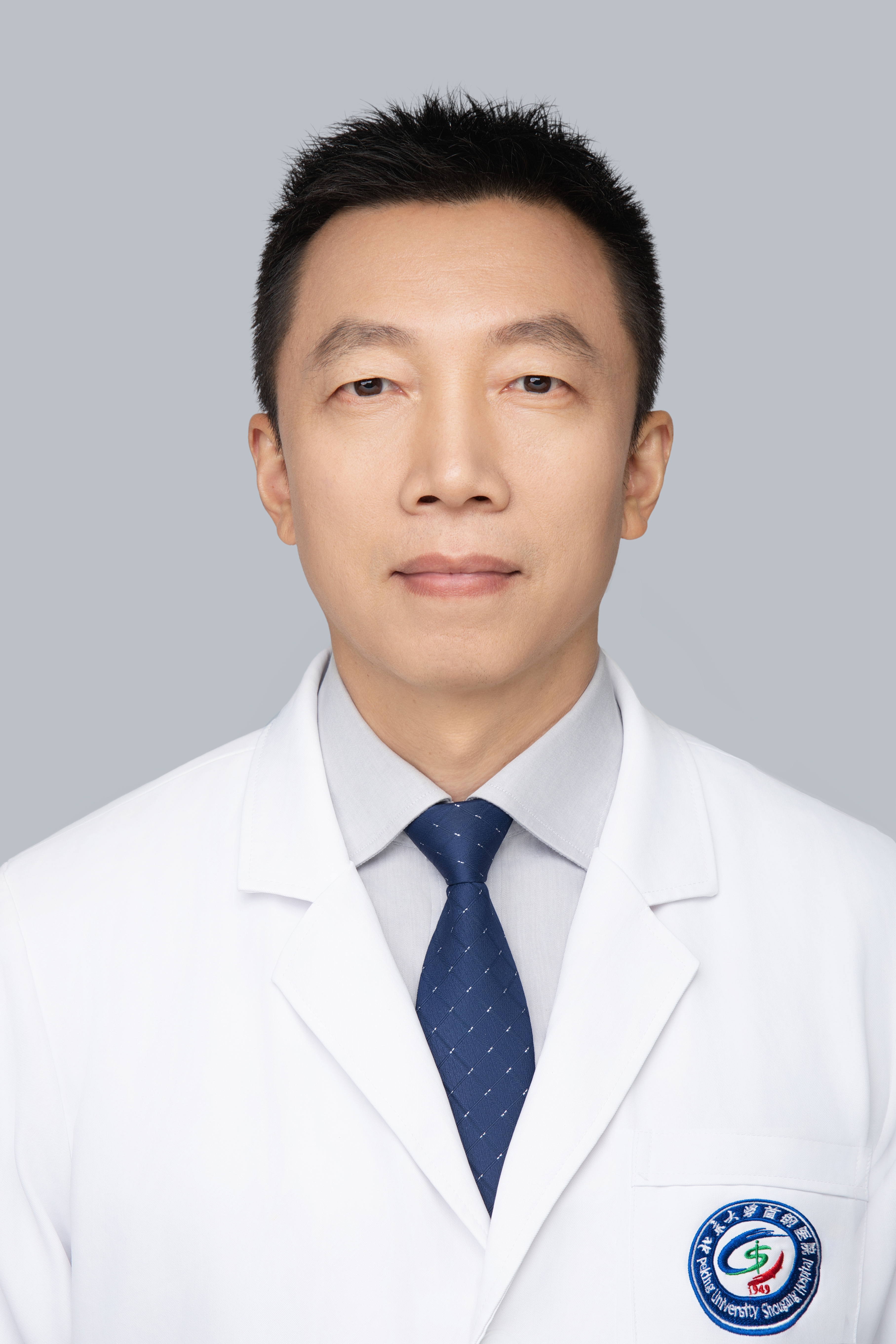 郝岱峰医生照片