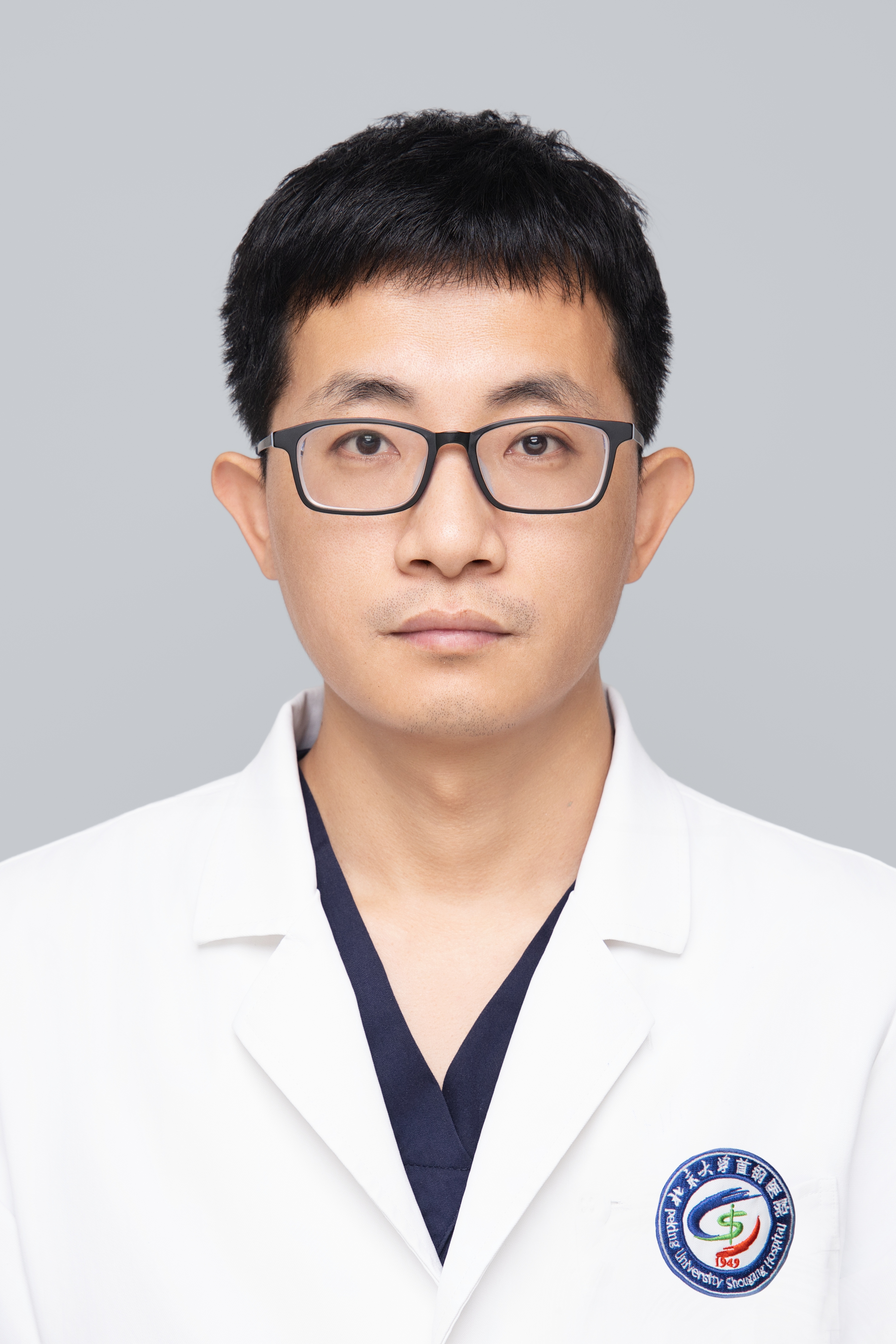 侯东东医生照片