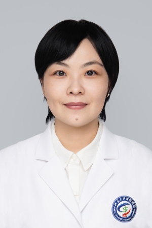 蒋姗彤医生照片