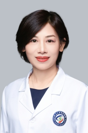 莫雪莉医生照片