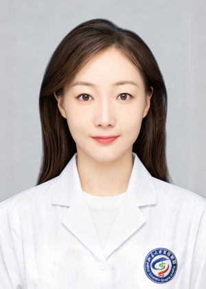 杨荣医生照片